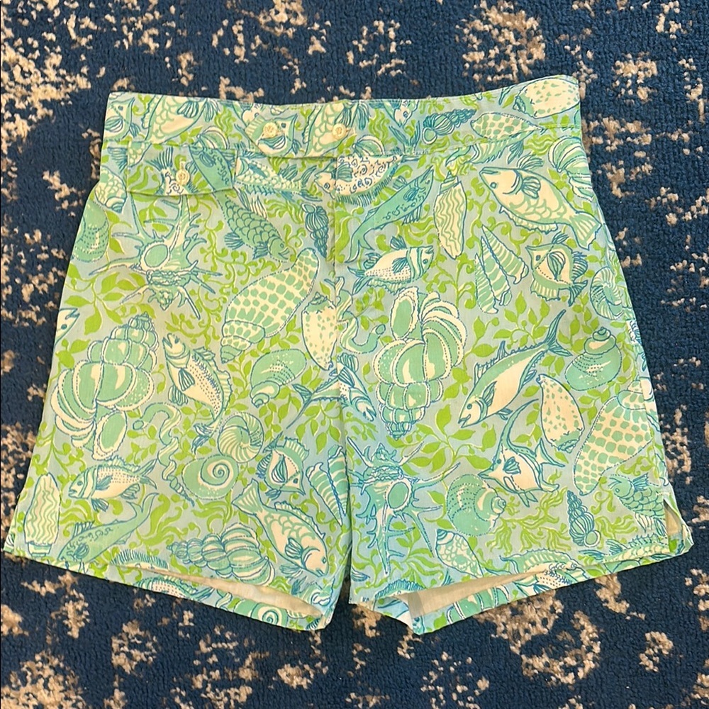 Vintage Lilly Pulitzer Green and Blue Sea Print Shorts